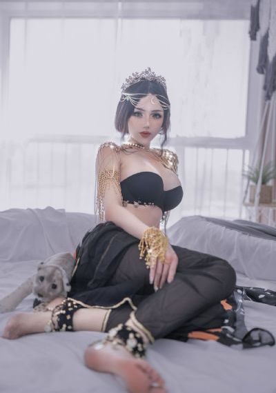 郭晶晶霍震霆找全红婵合影
